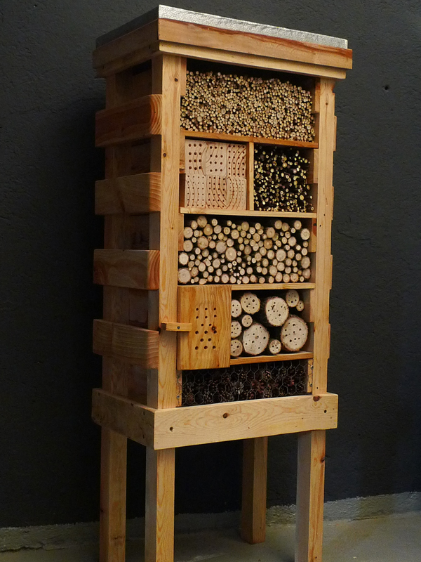 Hotel METROPOLE  INSECT HOTELS